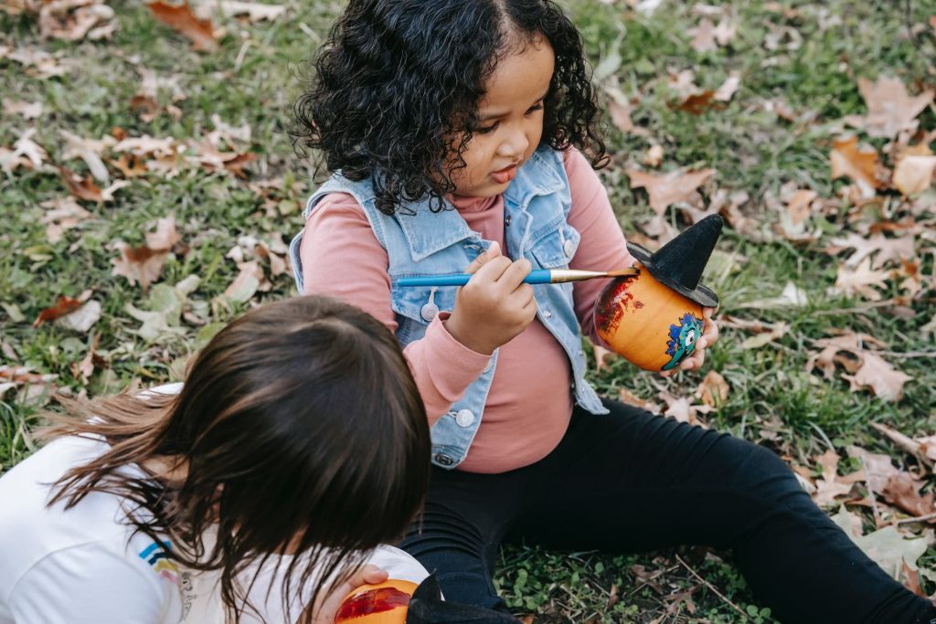 7 Adorable Fall Crafts For Kids - Parents Canada