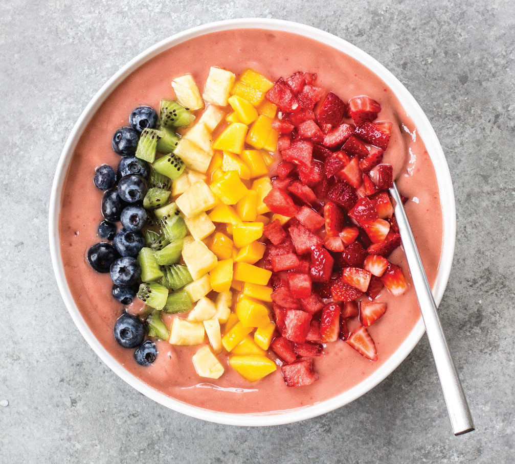 Glowing Rainbow Smoothie Bowl - Parents Canada
