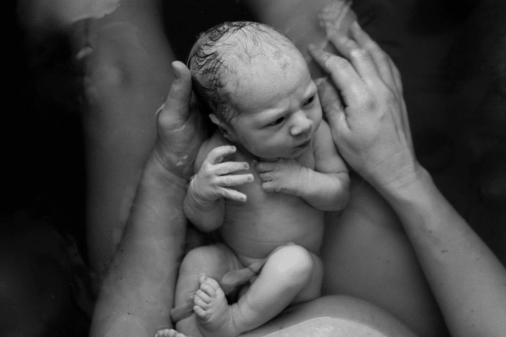 Is A Waterbirth Right For You? - Parents Canada