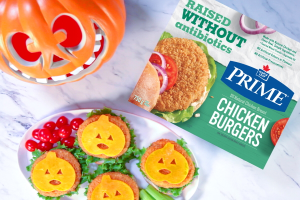 Jack-o-cheese chicken burgers