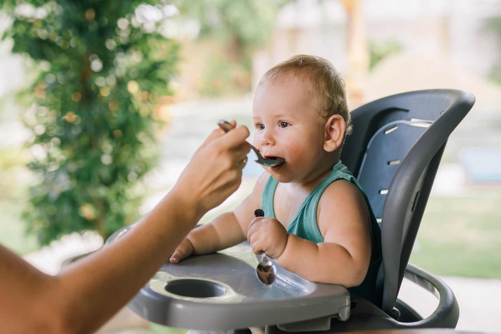 How To Introduce Your Baby To Solids - Parents Canada